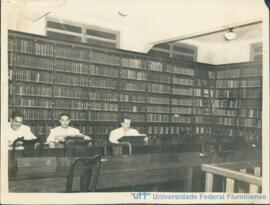 Biblioteca da Faculdade Fluminense de Medicina